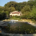 Bed & Breakfast Le Jardin Ombrage Saint-Paul-dʼIzeaux