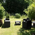 Le Jardin Ombrage 3*
